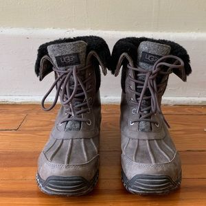 UGG WaterProof Snow Bootie